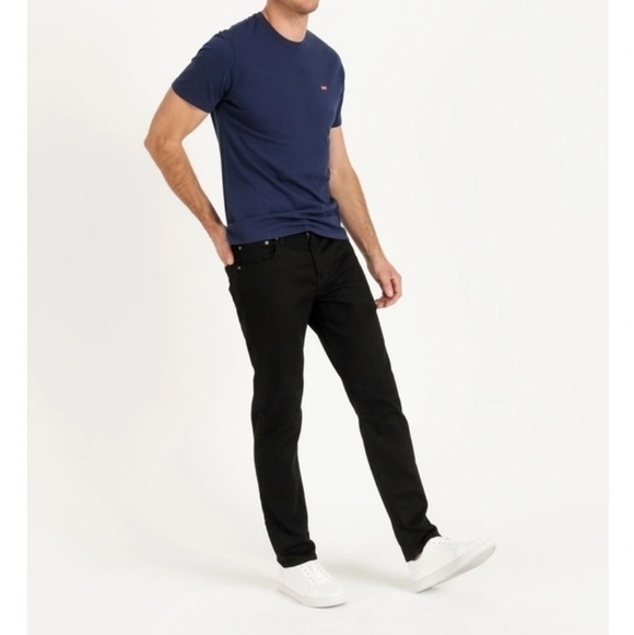 LEVI'S Men's Black Regular Tapered Fit Jeans - Picture 3 of 16